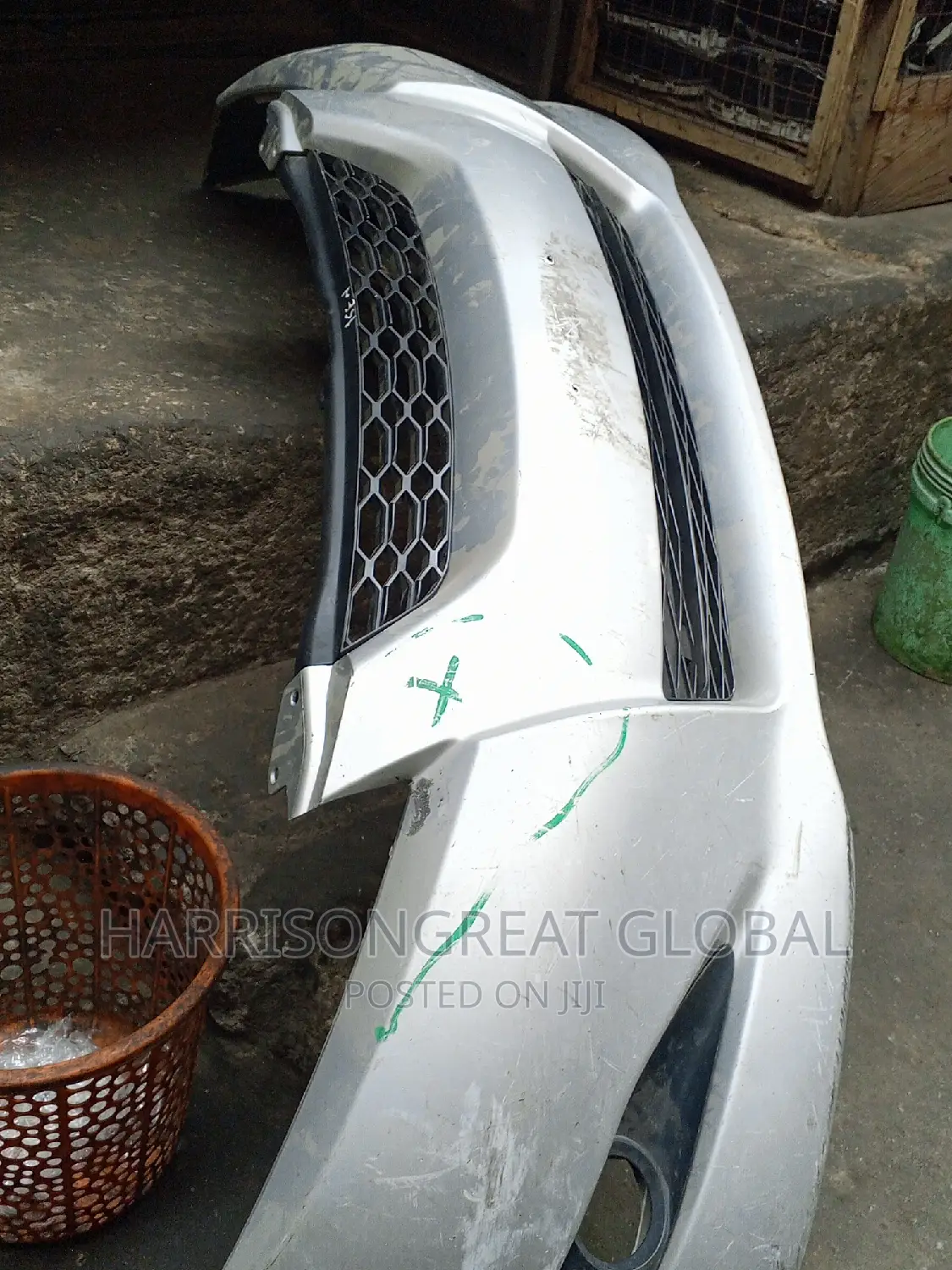 Complete Front Bumper for Toyota Matrix 2009/2010 Model