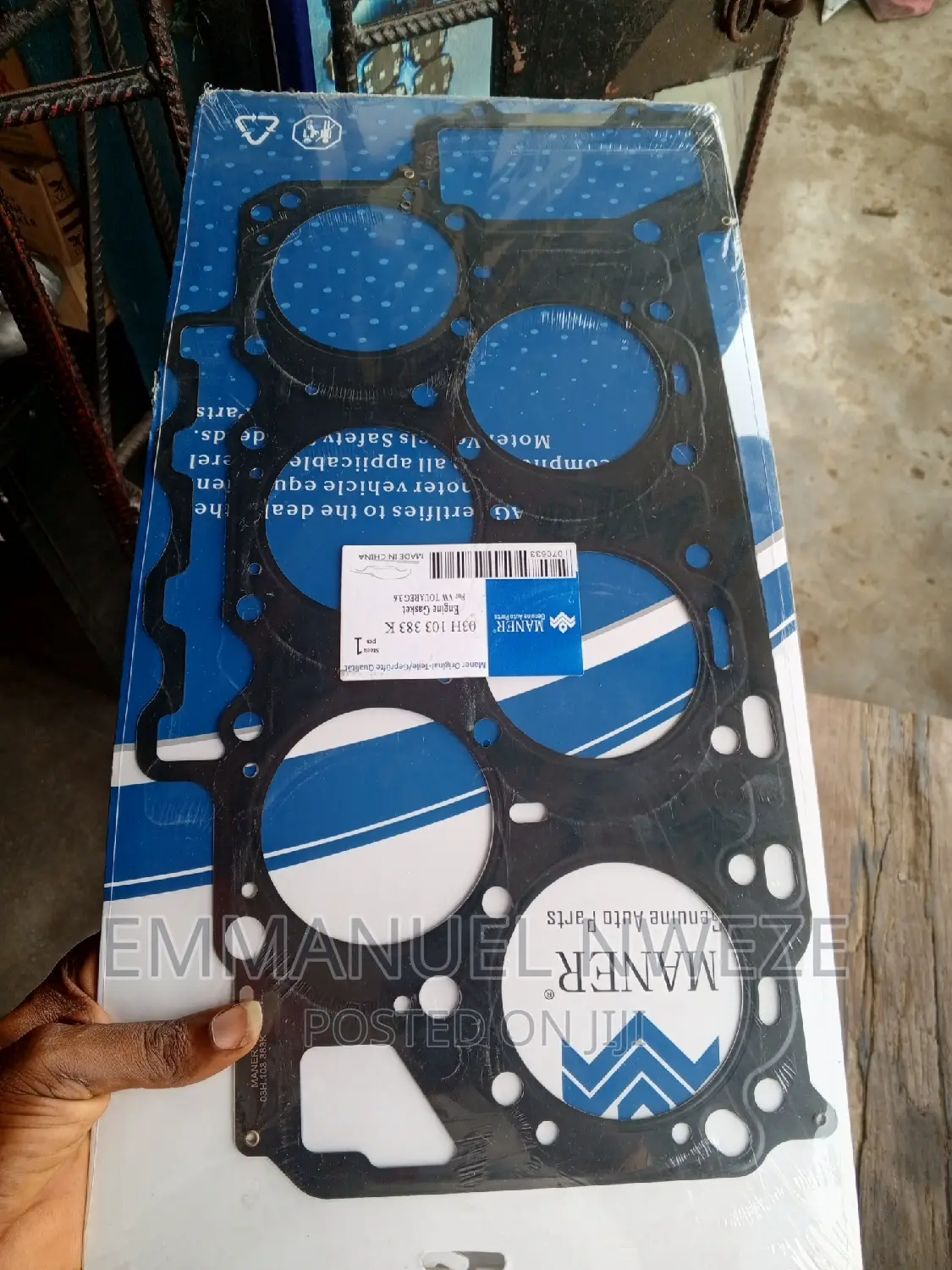 Volkswagen Touareg V6 2013 Gasket