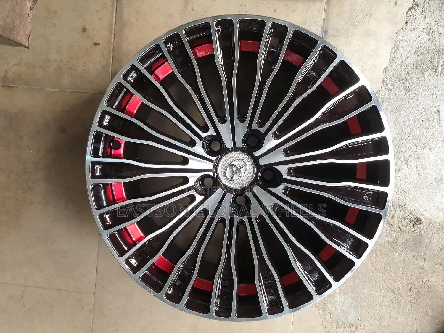 Corolla 16 Inches