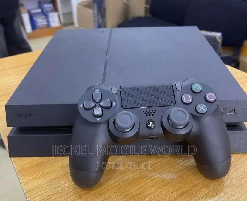 Play Station 4 Fat