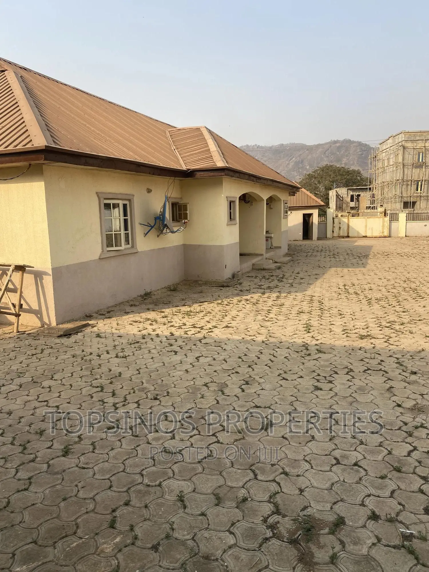 2bdrm Bungalow in Dawaki for rent