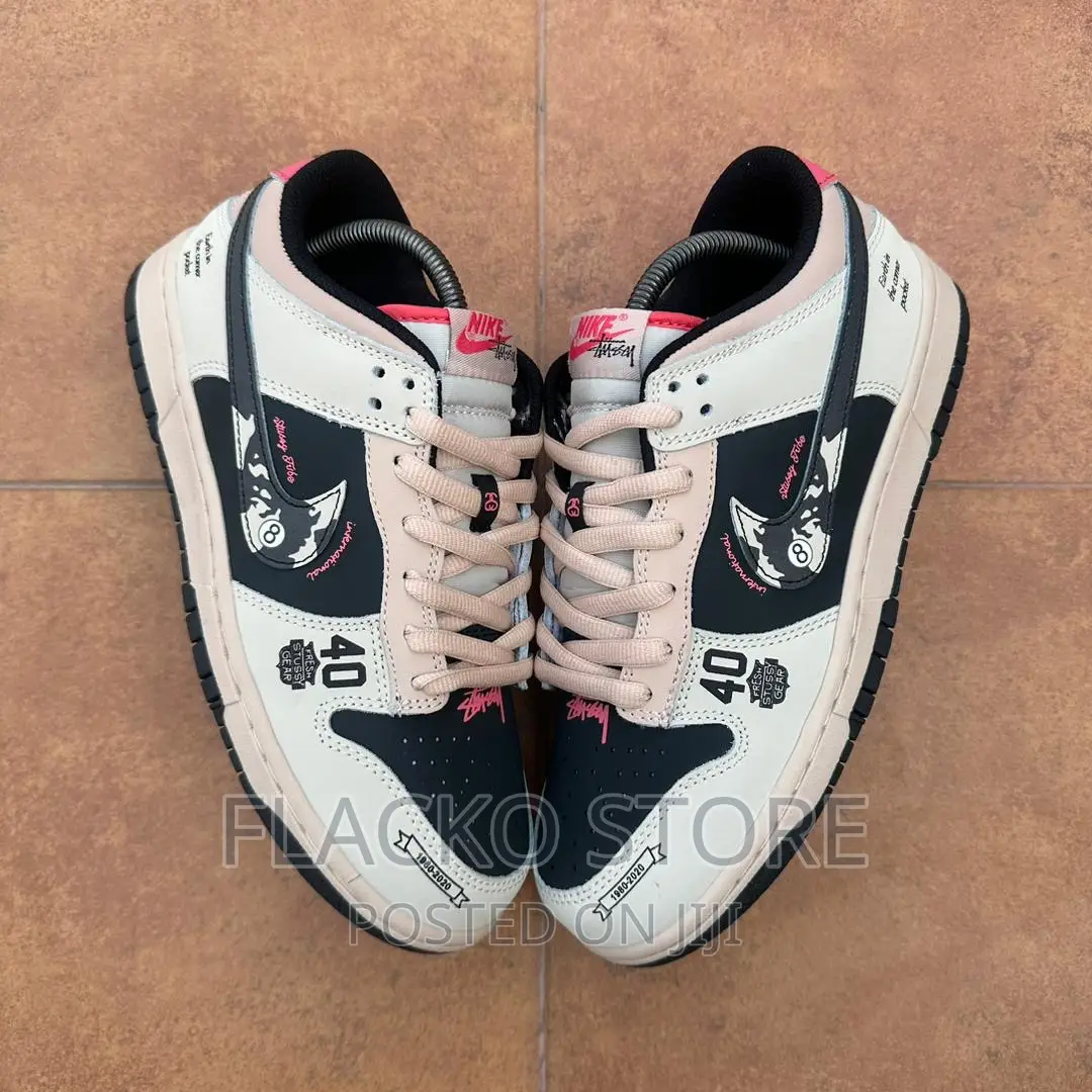 Original Nike Dunk Low X World Stussy Tribe Sneakers