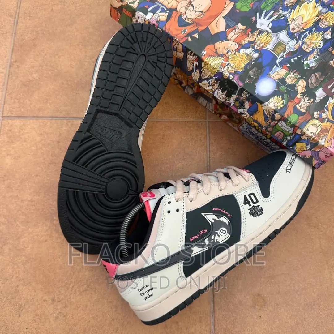 Original Nike Dunk Low X World Stussy Tribe Sneakers