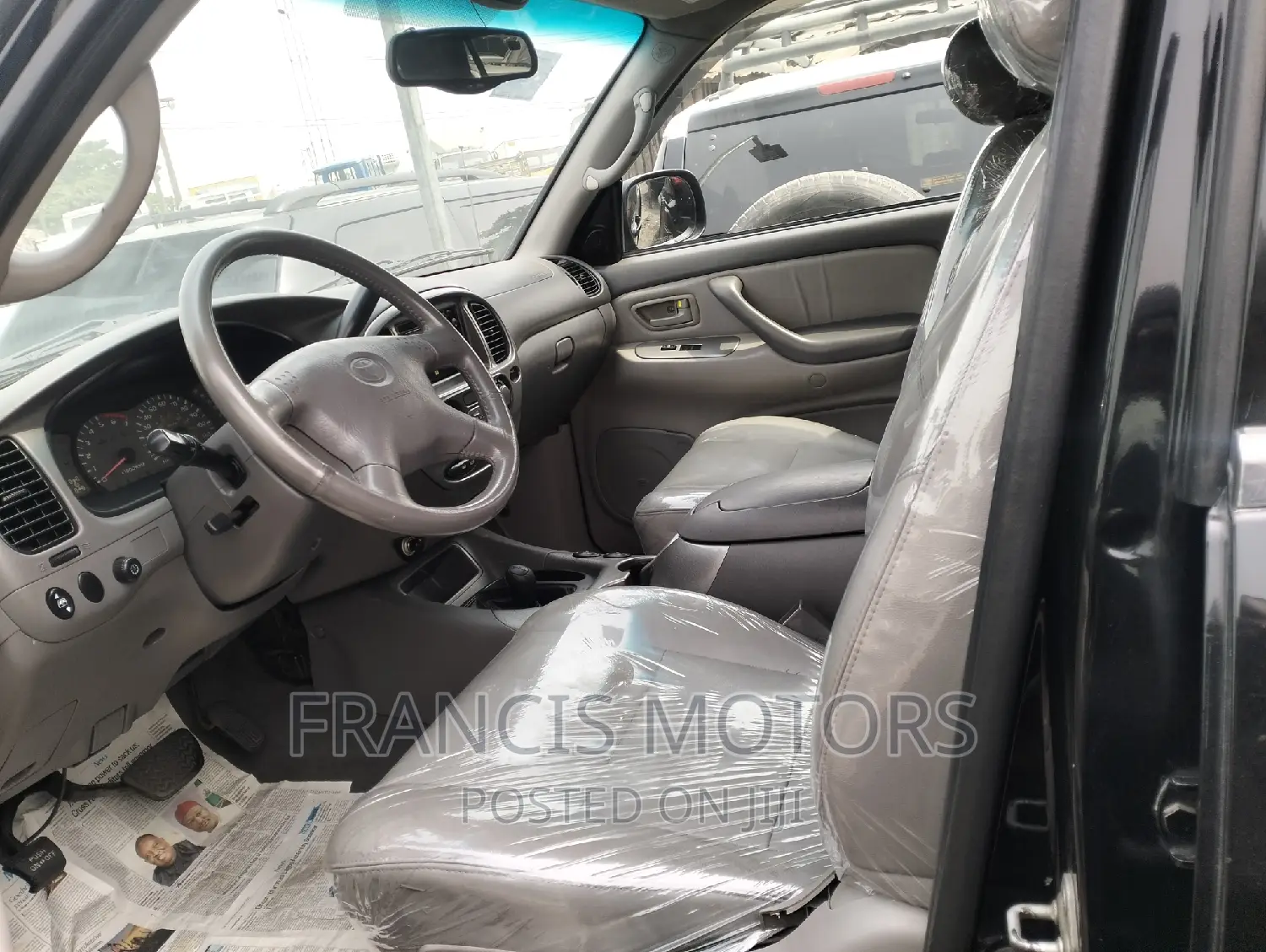 Toyota Sequoia 2004 Black