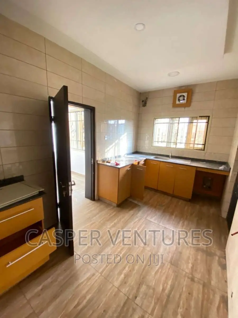 3bdrm Apartment in Ologolo for rent
