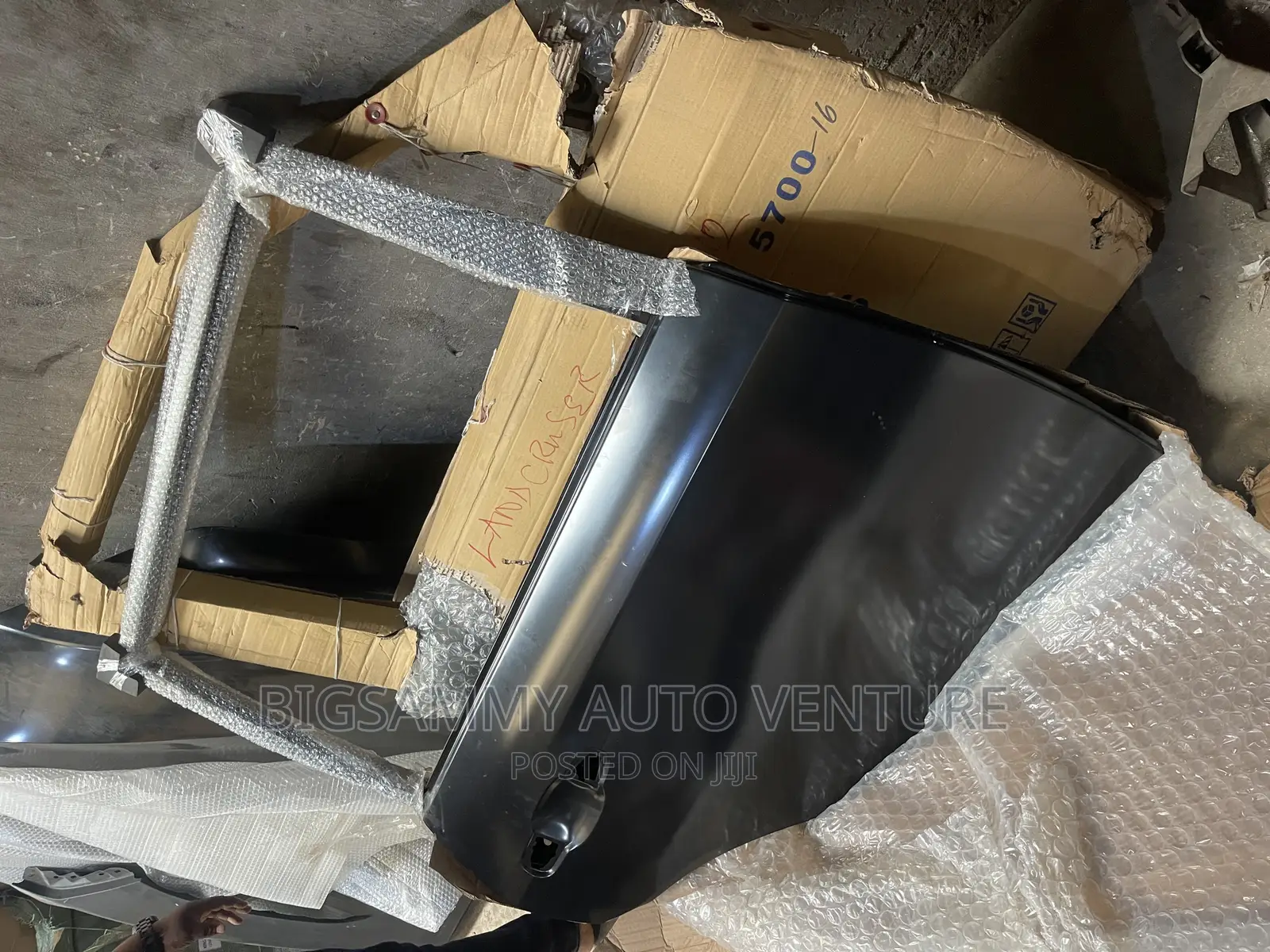 Lexus LX 570 2017/2020 Door