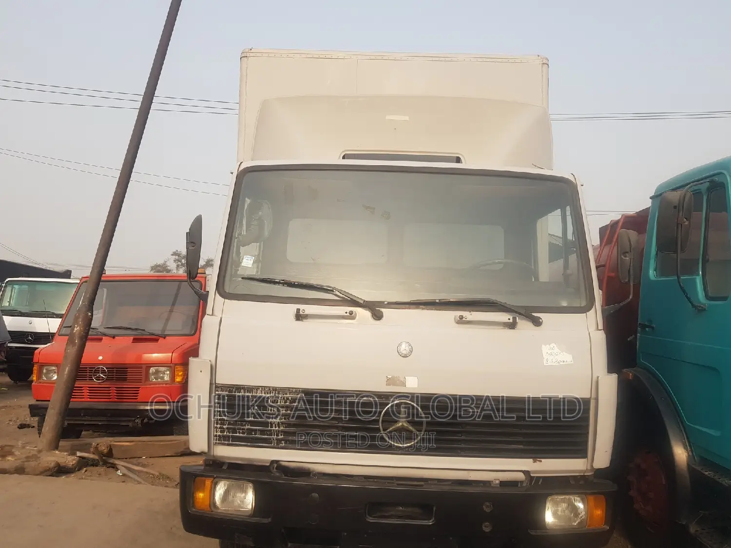 M/Benz Truck Container Body 1117 Model 8bolits