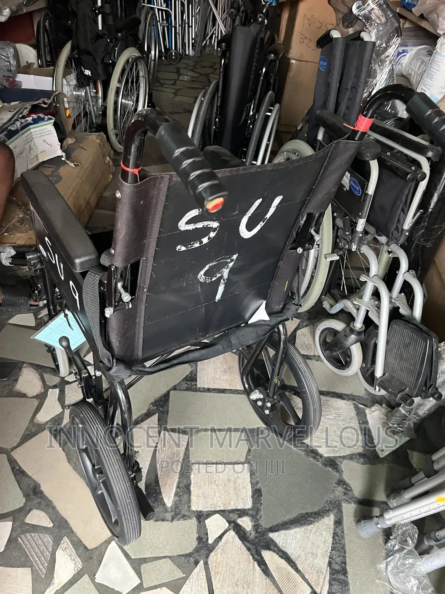 Neatly Used Grade 1 Pushing Wheelchair