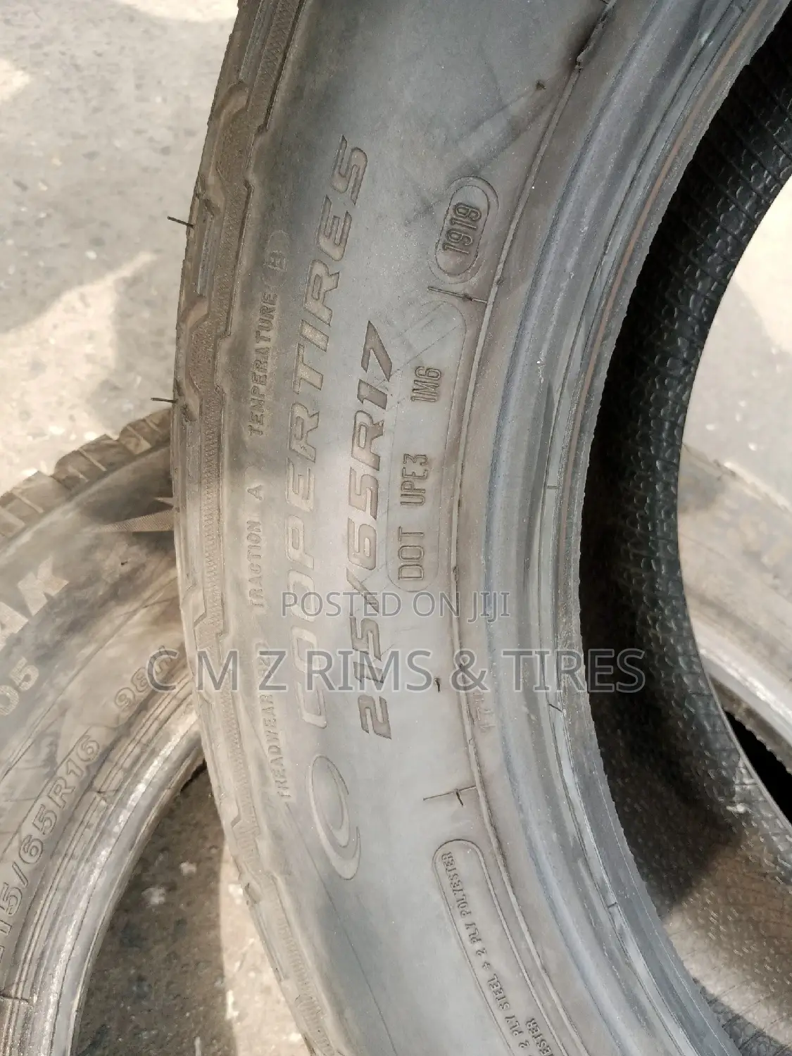 215/65r17 Tokunbo Tires