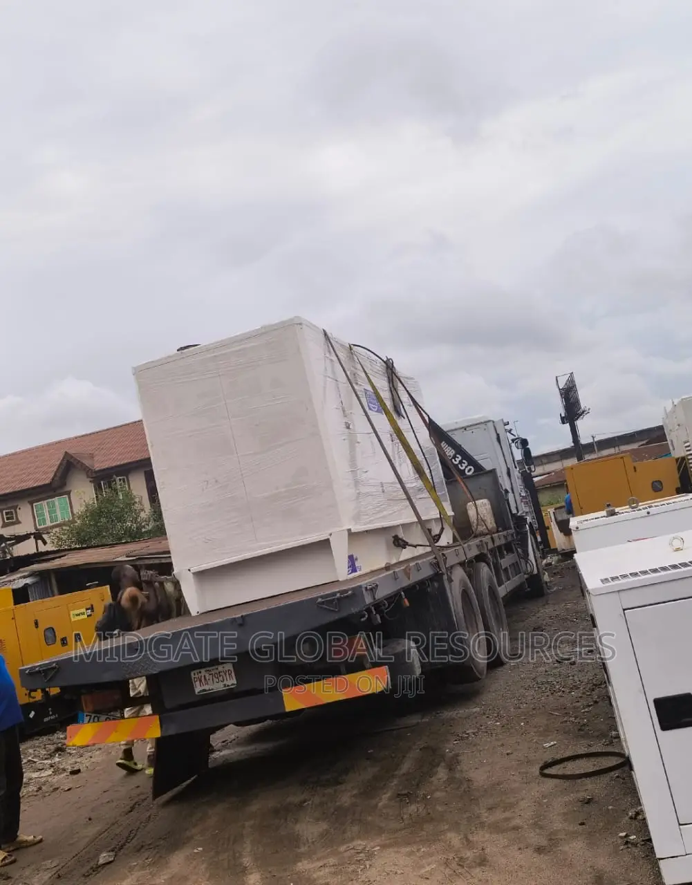 15tons Self Loader Truck (HIAB) for Rental