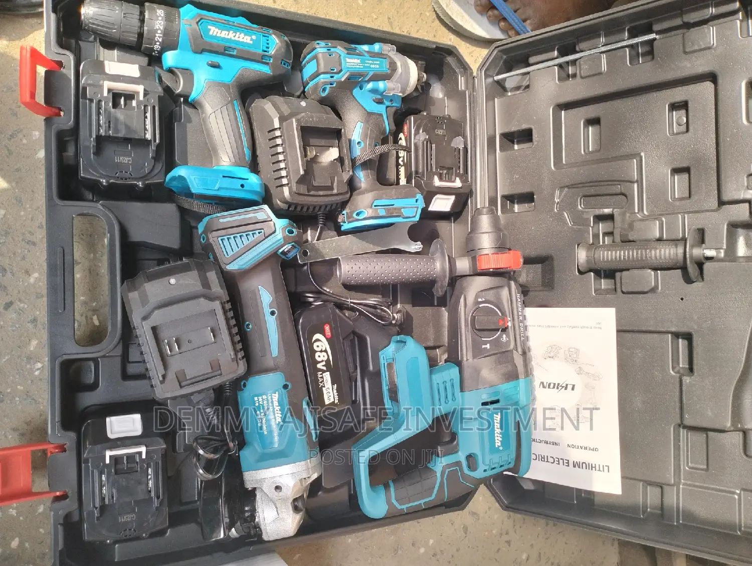 4 in 1 Combo Cordless Machine ( Makita)