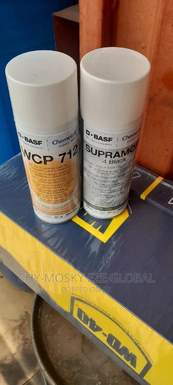 Aerosol Chemetall Black and White
