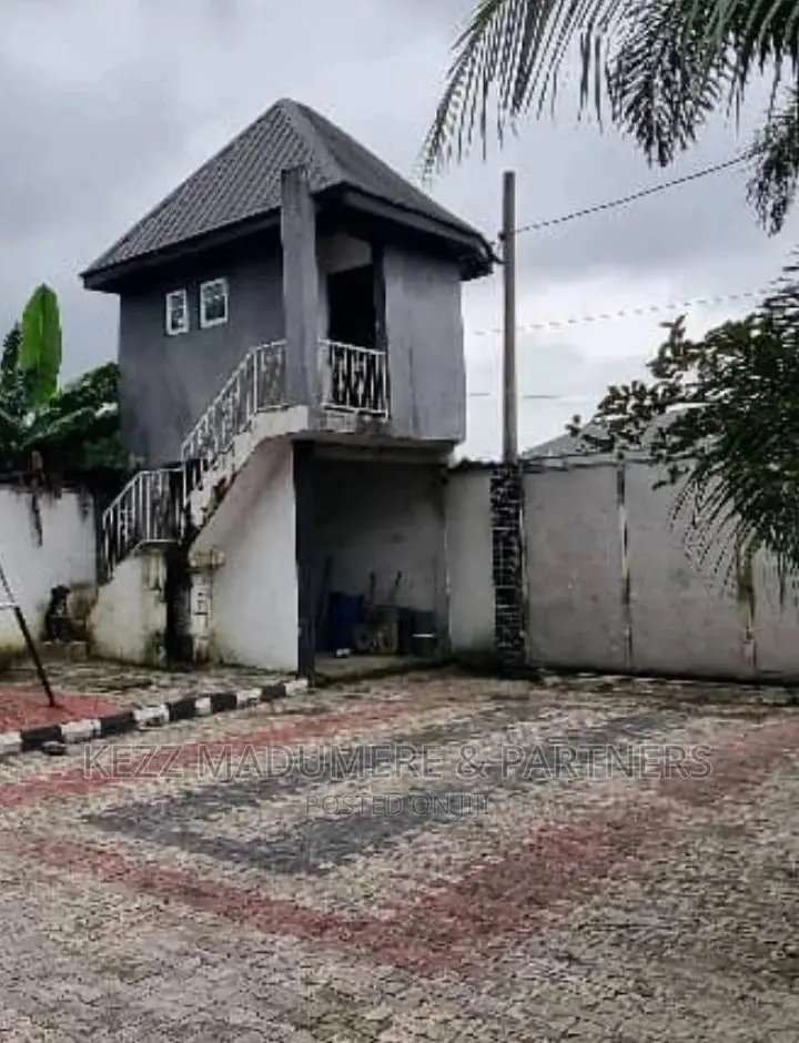 5bdrm Duplex in Eneka, Port Harcourt for sale