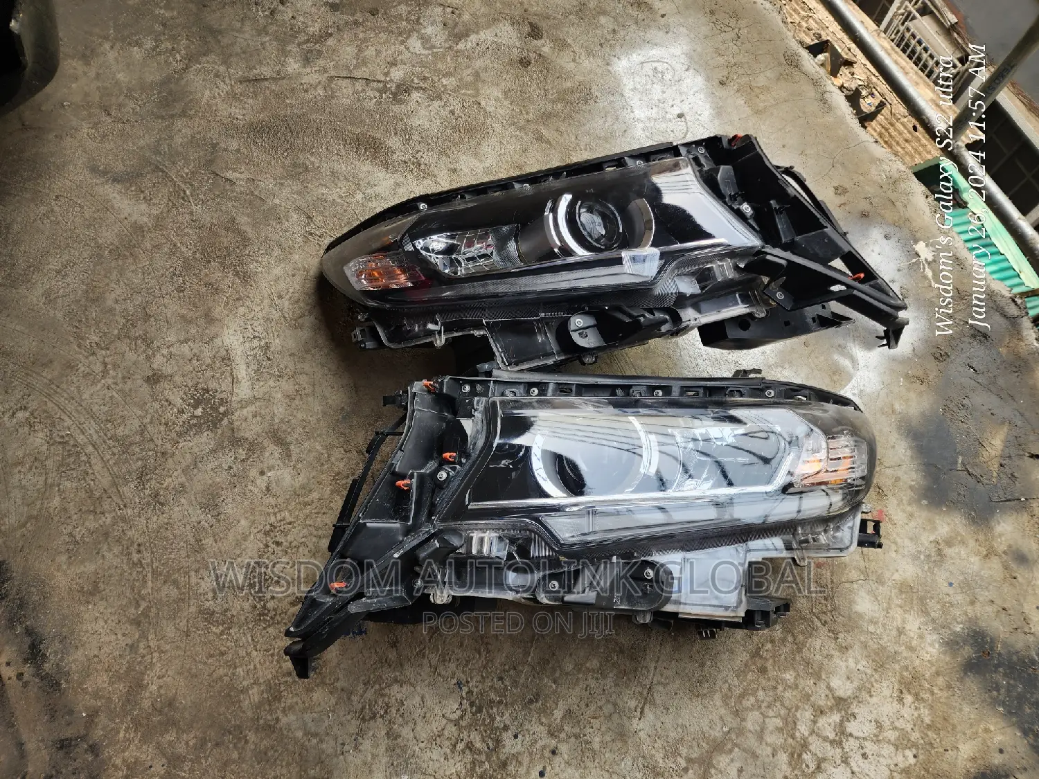 Headlights For Toyota Land Cruiser Prado 2018-2022 Available