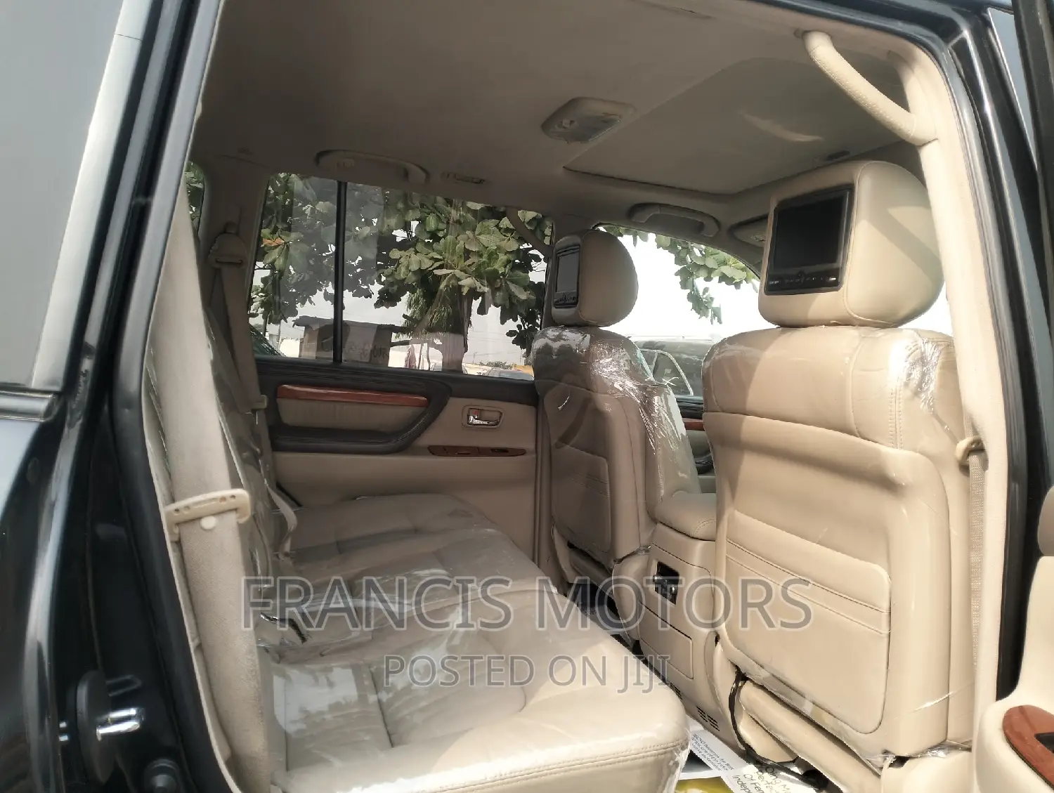 Lexus LX 470 Sport Utility 2007 Black
