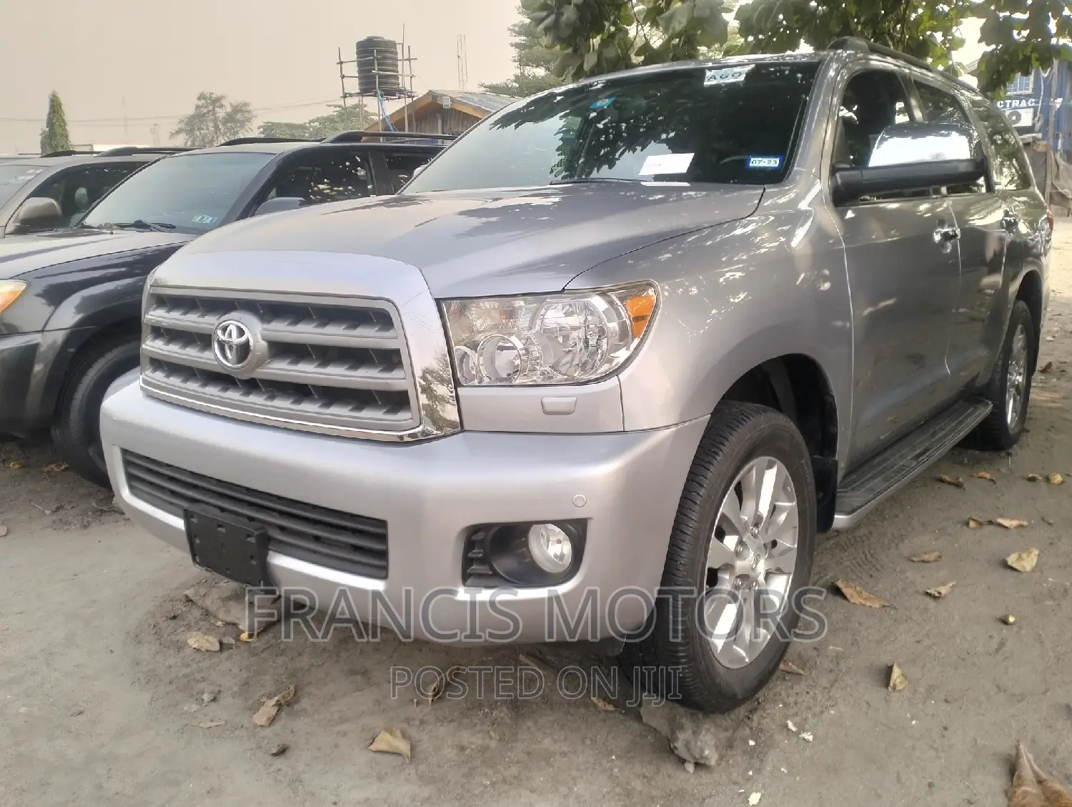 Toyota Sequoia 2015 Silver