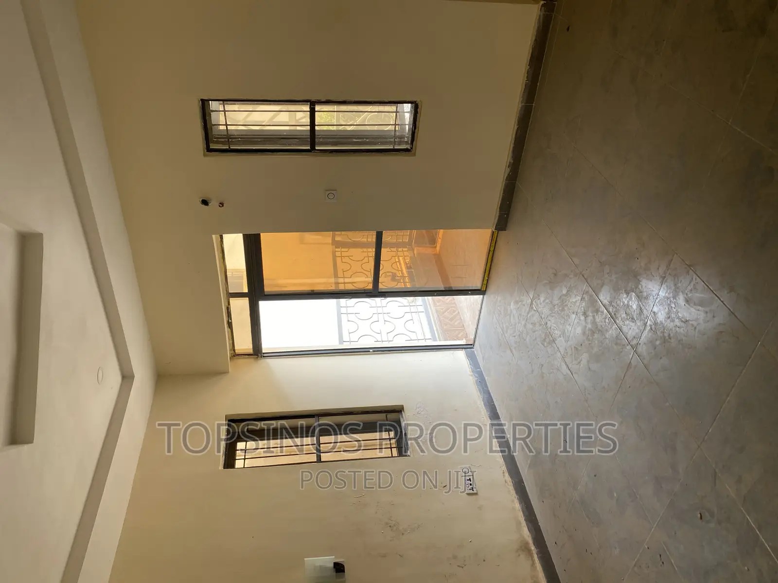 3bdrm Block of Flats in Dawaki for rent