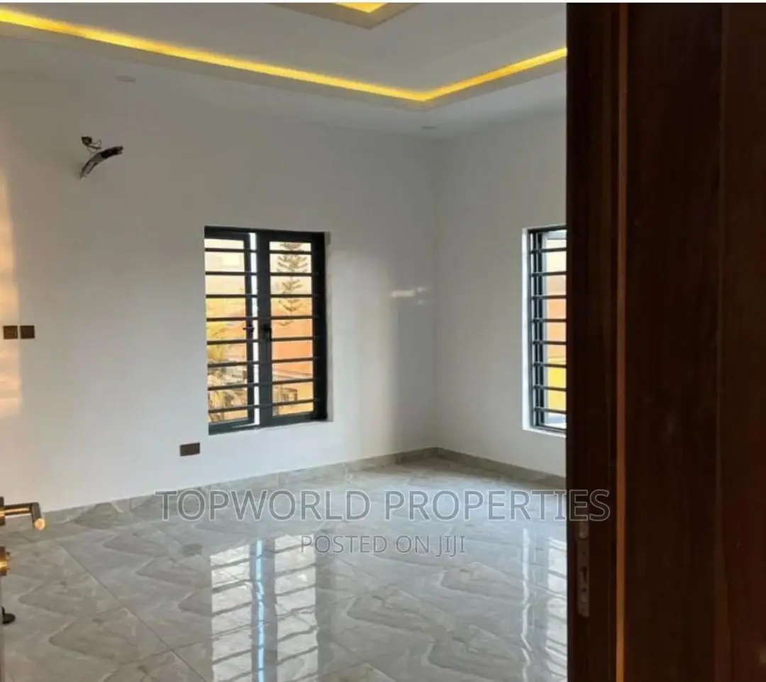 4bdrm Duplex in Omole Phase 2, Berger for sale