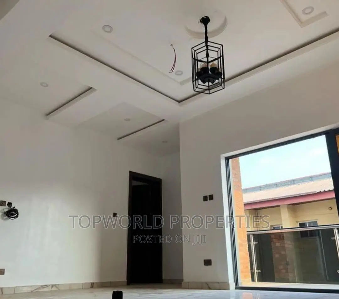 4bdrm Duplex in Omole Phase 2, Berger for sale