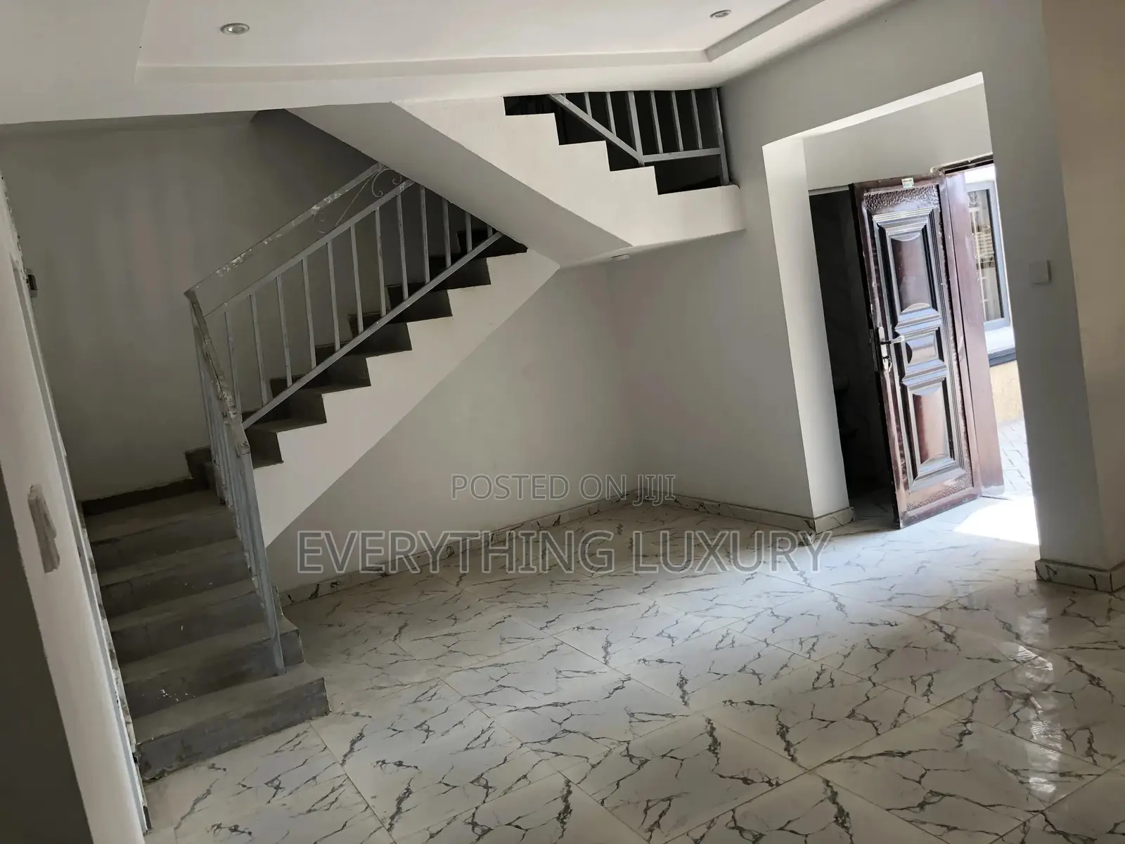 Furnished 2bdrm Townhouse / Terrace in Panaf Estate Ushafa for rent
