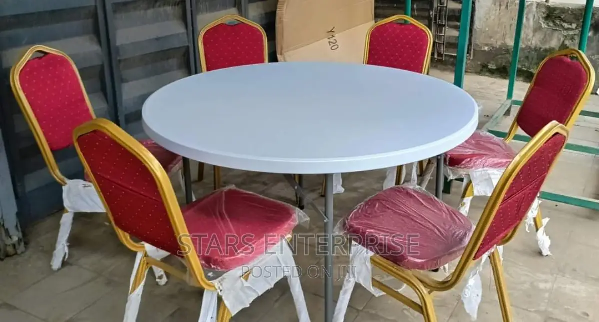 Banquet Table / Event Table