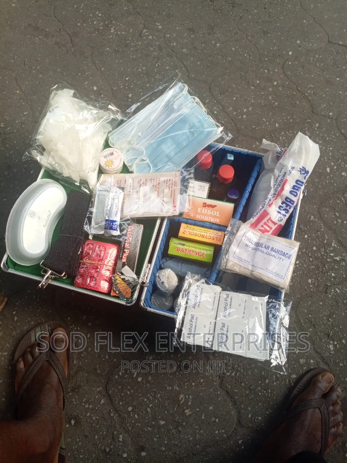 Medium Full Kit First Aid