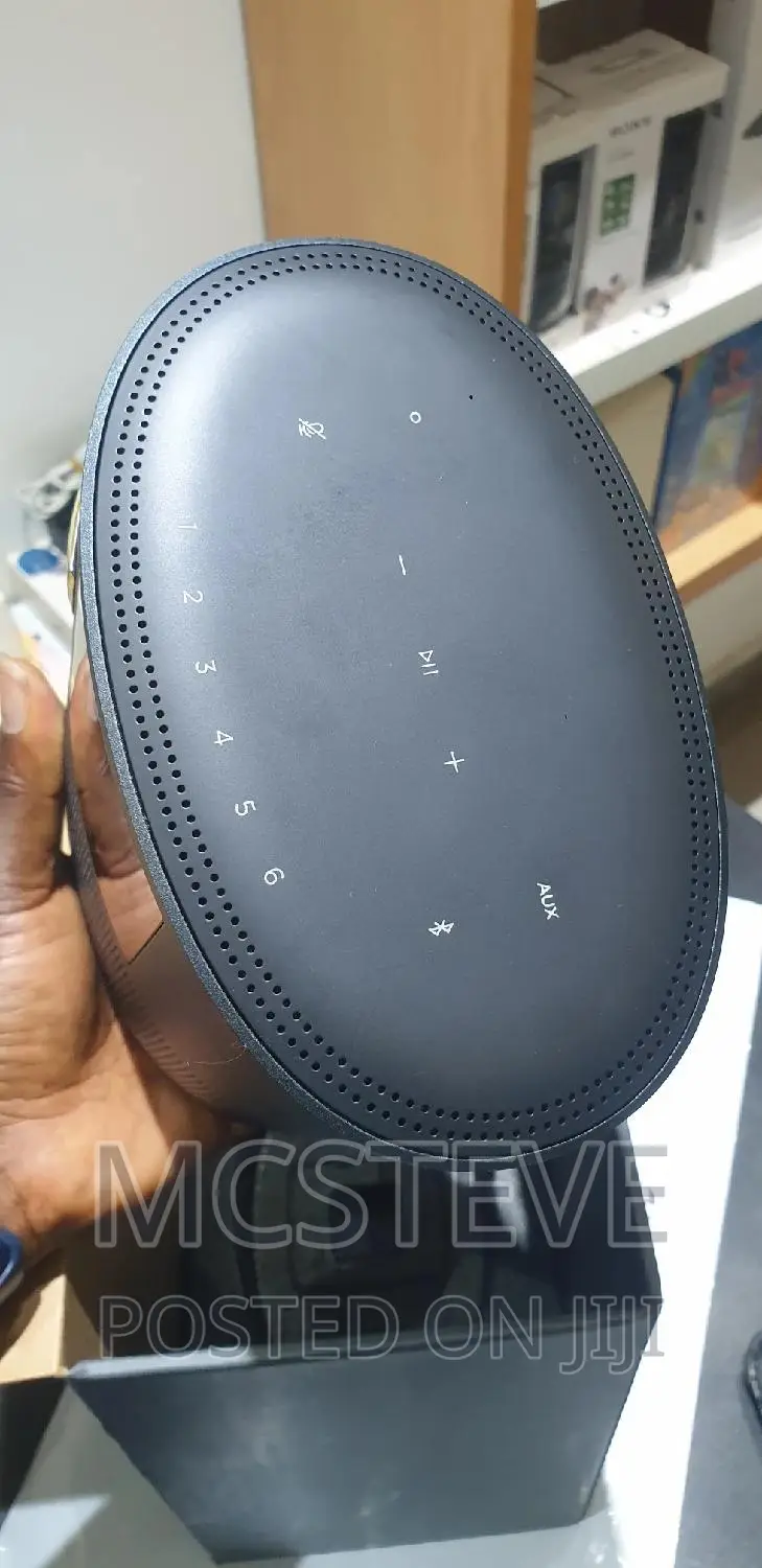 Bose Smart Speaker 500 Wireless All-in-One Smart Speaker