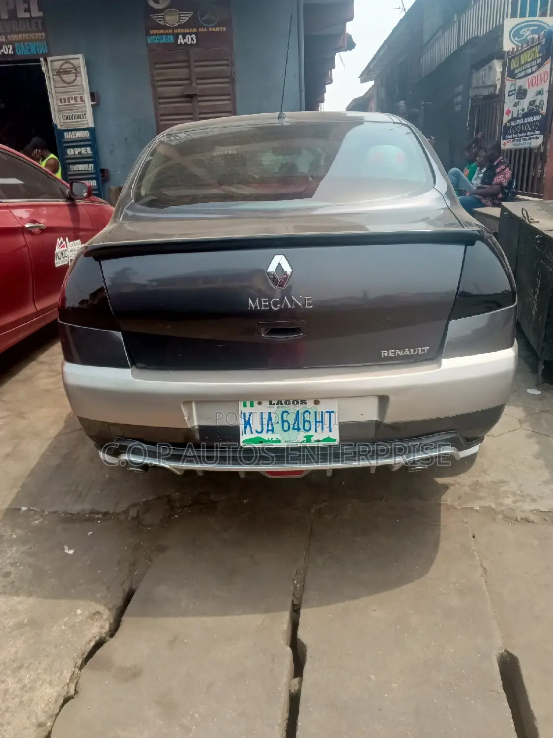 Very Clean Renault Megane Ii 2008 (Neatly Used)