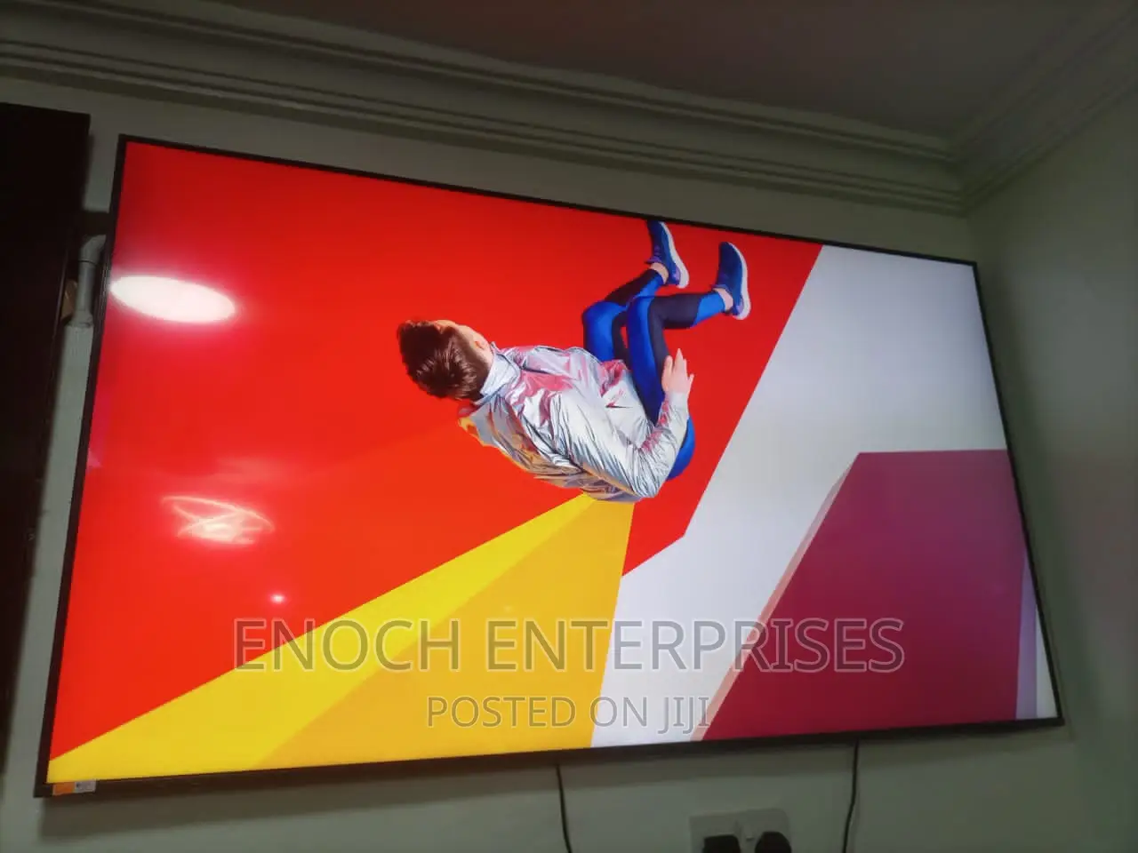 65 Inches Samsung QLED Smart UHD TV