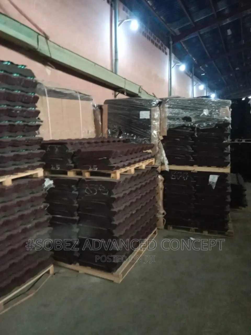 Brown With White Stone Coated Roofing Tiles With Wanrantted