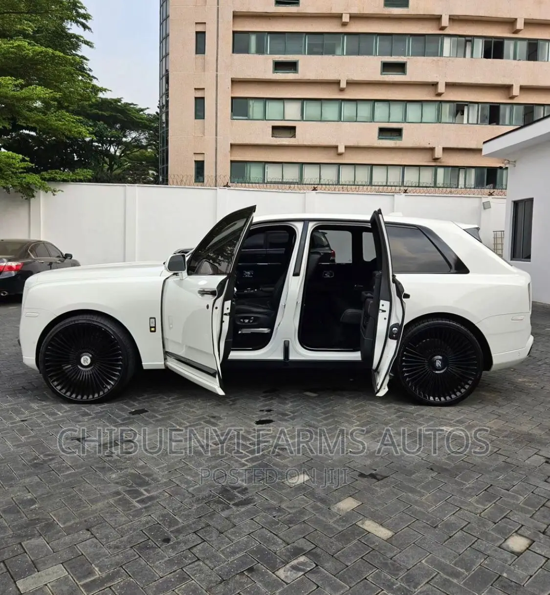 Rolls-Royce Cullinan 2021 White