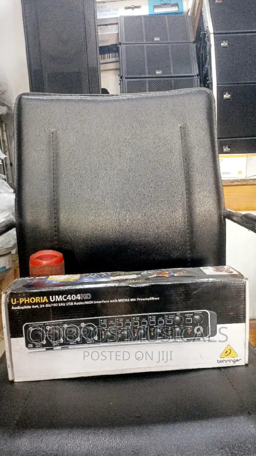 Behringer U-Phoria UMC404HD Audio/Midi Interface