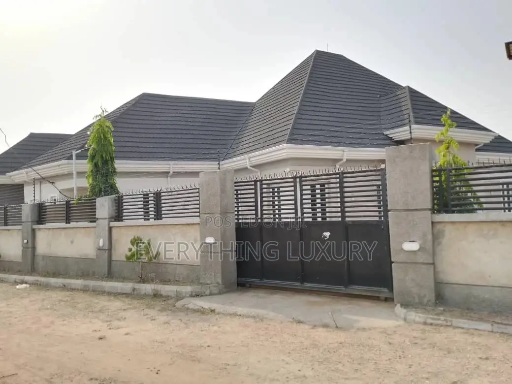 Furnished 5bdrm Bungalow in Ushafa for rent
