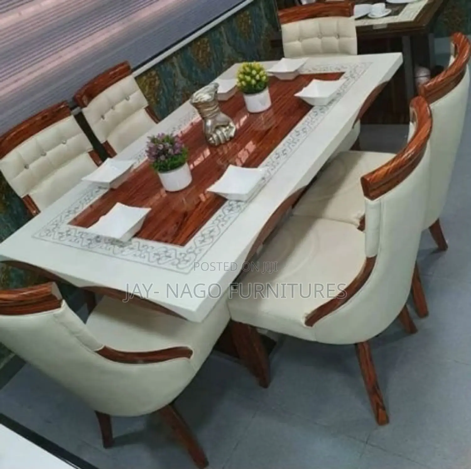 Luxury Classic Standard Quality Turkey Dining Set