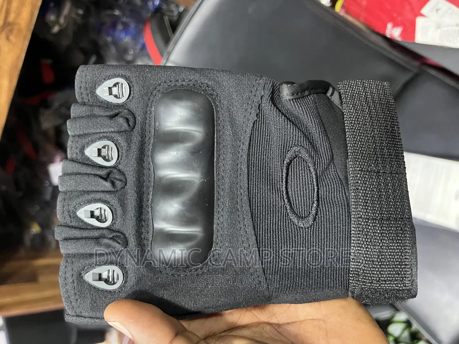 Black Gym Glove