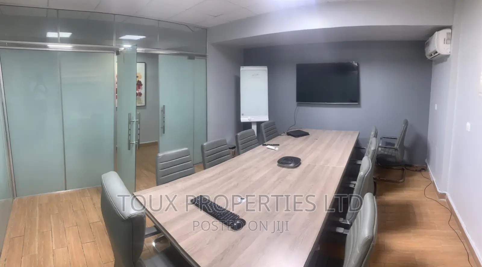 9 Seater Conference Room