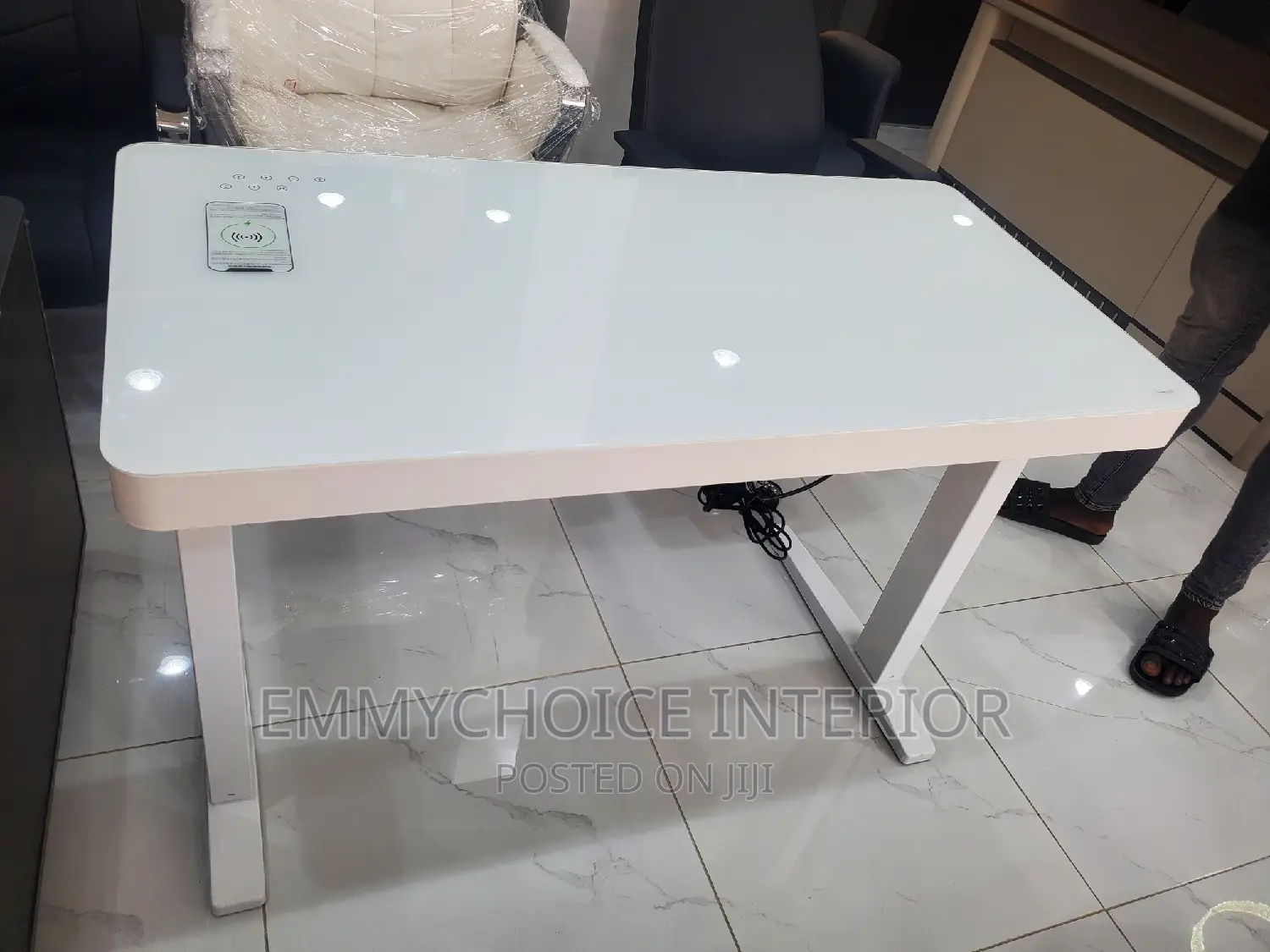 Electric Adjustable Table