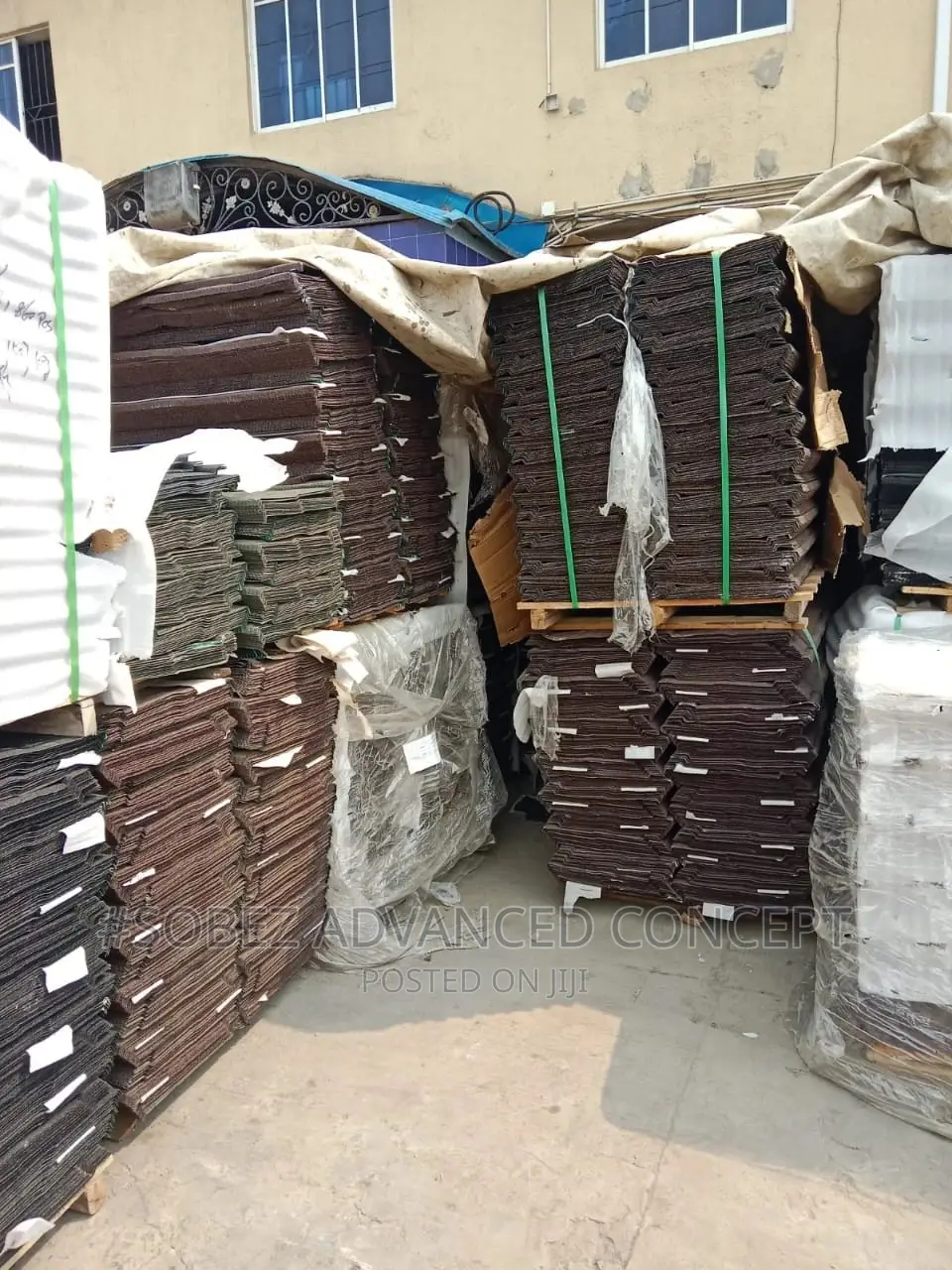 New Stock of Low Price Stone Coated Roof Tiles