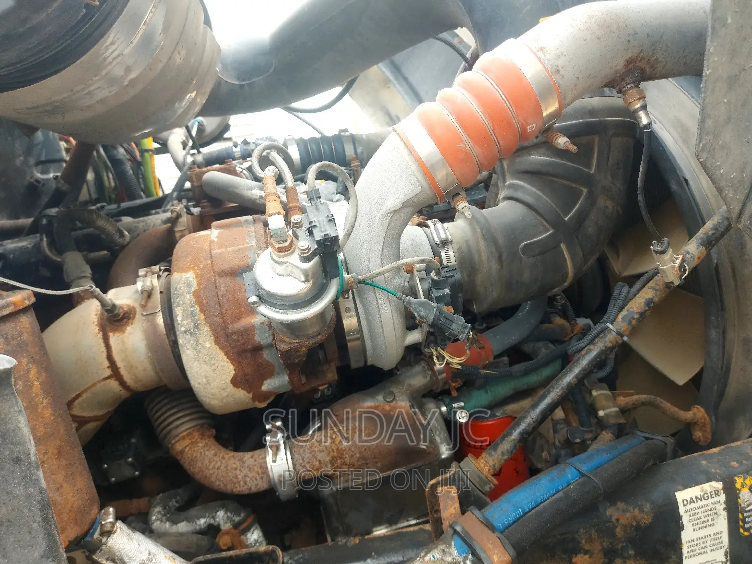 Direct Tokunbo 2005 Vision Mack Ten Tyres Head Truck Double