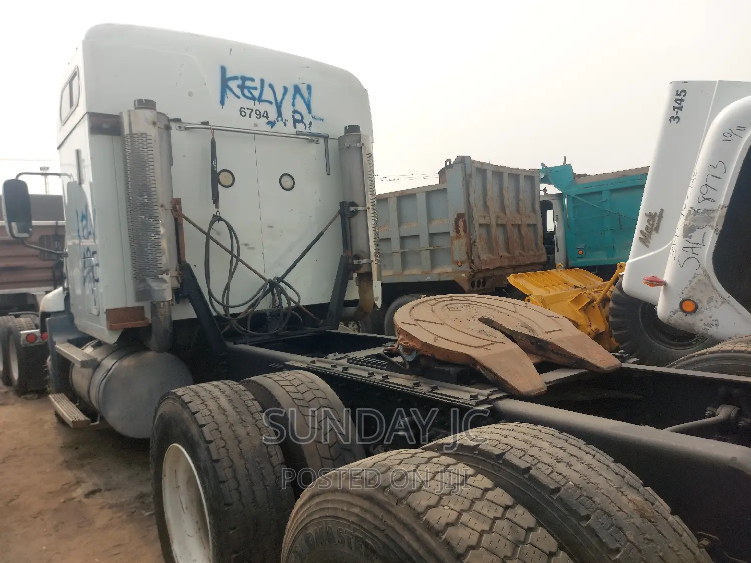 Direct Tokunbo 2005 Vision Mack Ten Tyres Head Truck Double