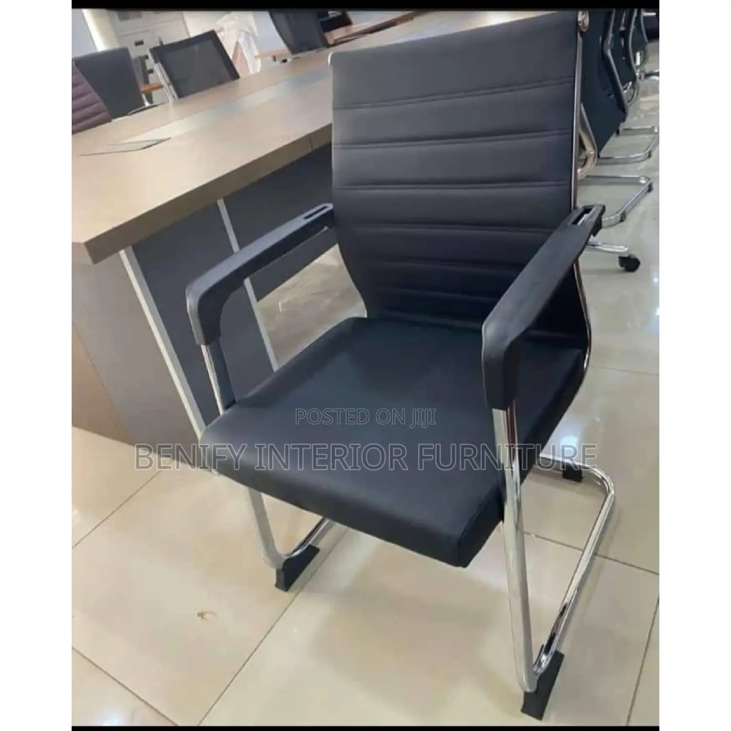 Leather Visitor | Conference | Seminar Office Chair