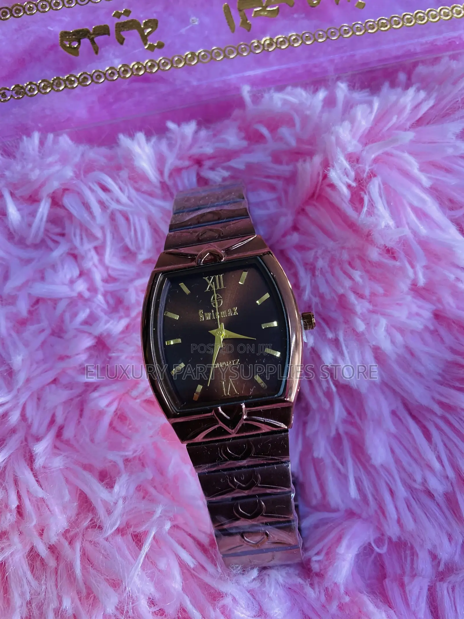 Rosegold Wristwatch