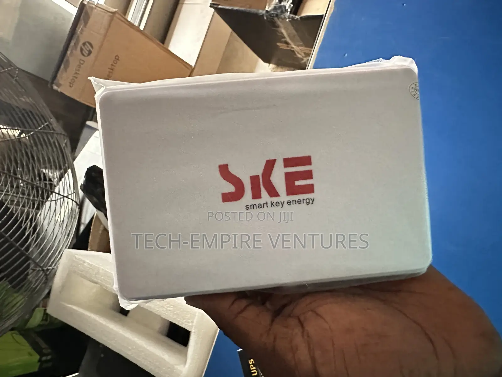 Ske Poe-432e Mini DC UPS - 17W Multi-Voltage Outpu