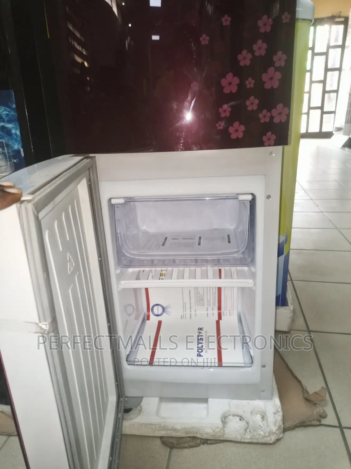 Freestanding Dispenser With Fridge and Freezer Pv-R6jx-5rf