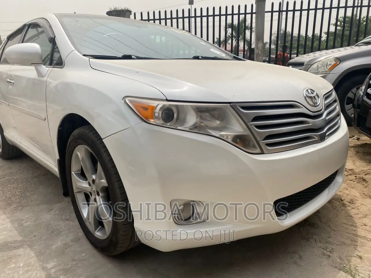 Toyota Venza V6 AWD 2011 White