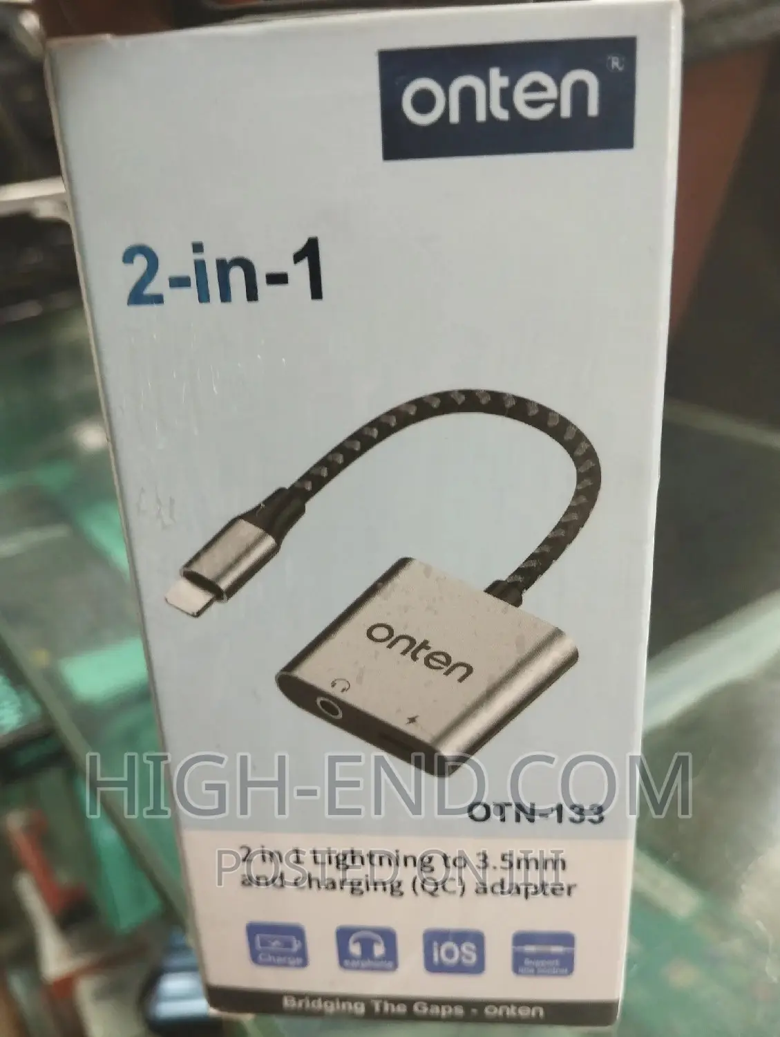 Onten (133) 2 in 1 Lightening to 3.5mm and Charging Adapter