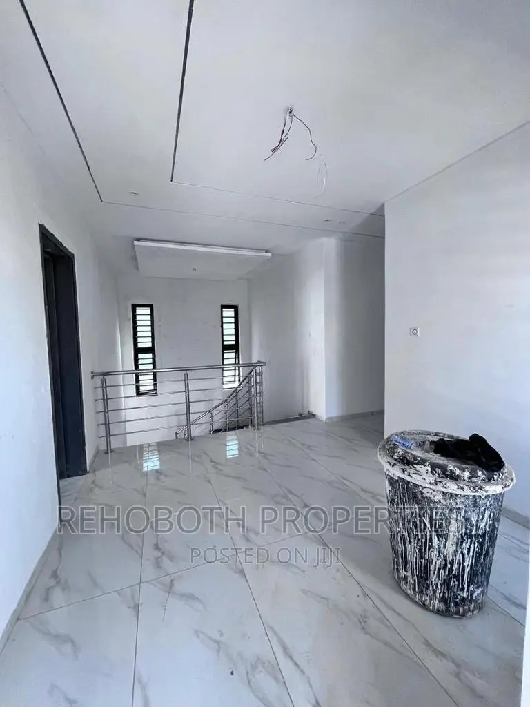 4bdrm Duplex in Carlton Gate, Ibadan for sale
