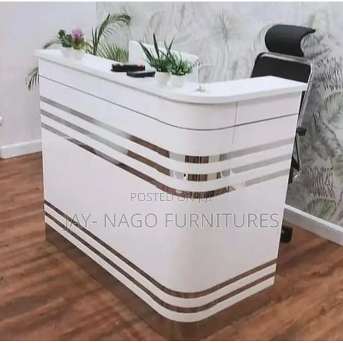 New Design Counter Reception Table
1.4 Mitre