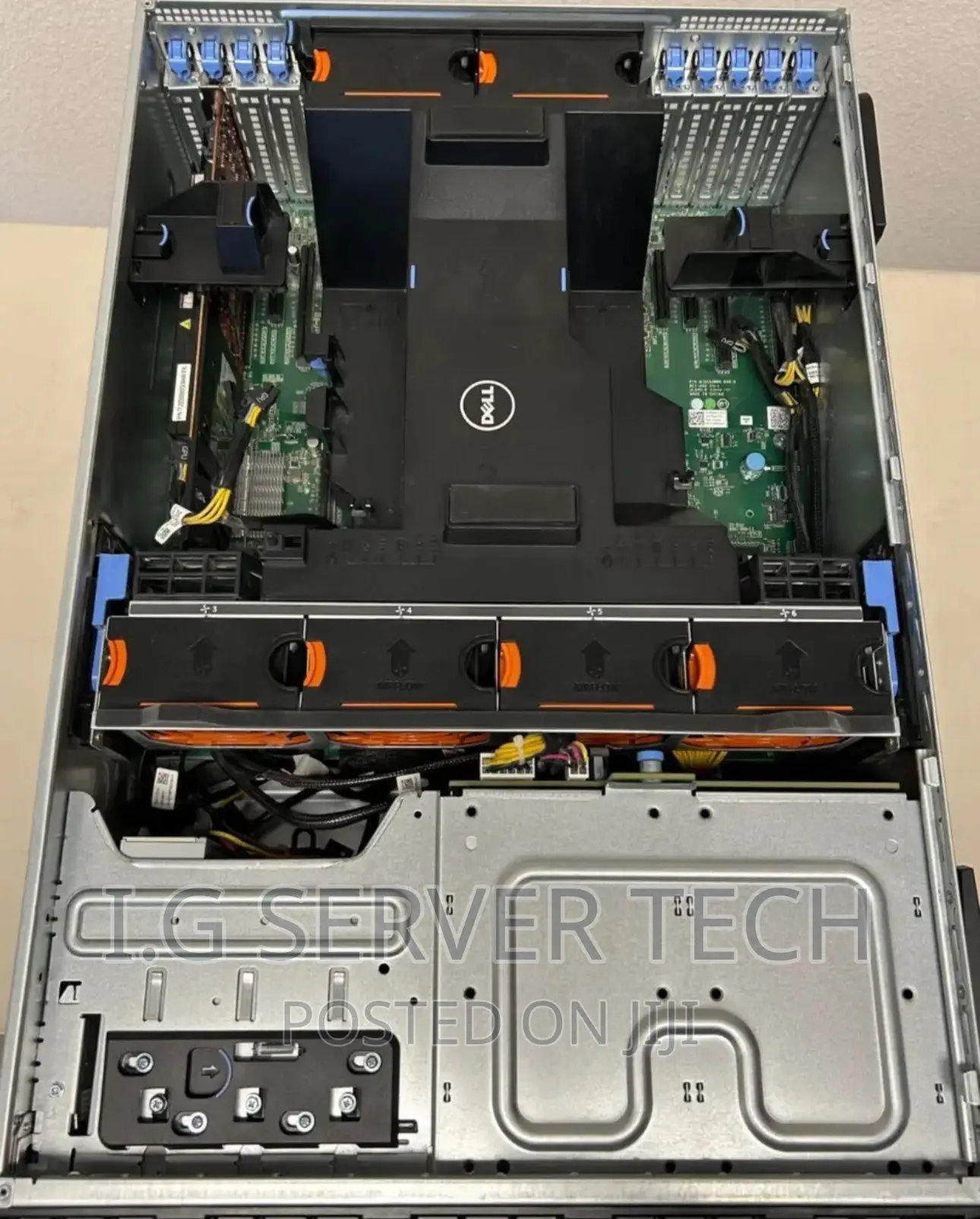 Server Dell PowerEdge T630 64GB Intel Xeon HDD+SSD 1T