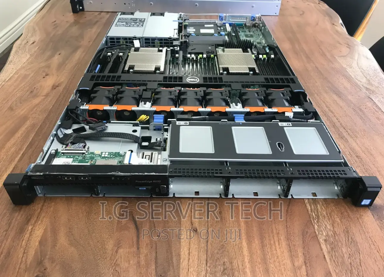 Server Dell PowerEdge R630 96GB Intel Xeon HDD 1T
